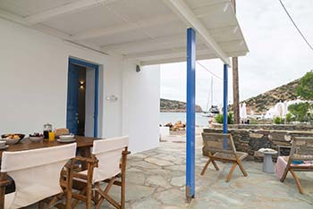 Το διαμέρισμα 6 δίπλα στη θάλασσα